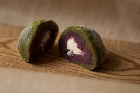 Azukiya, pâtisserie japonaise à Colmar, propose daifuku matcha framboise à la crème