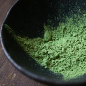 Matcha pour pâtisserie, thé vert matcha en poudre fine pour la pâtisserie japonaise, est vendu par azukiya à Colmar.