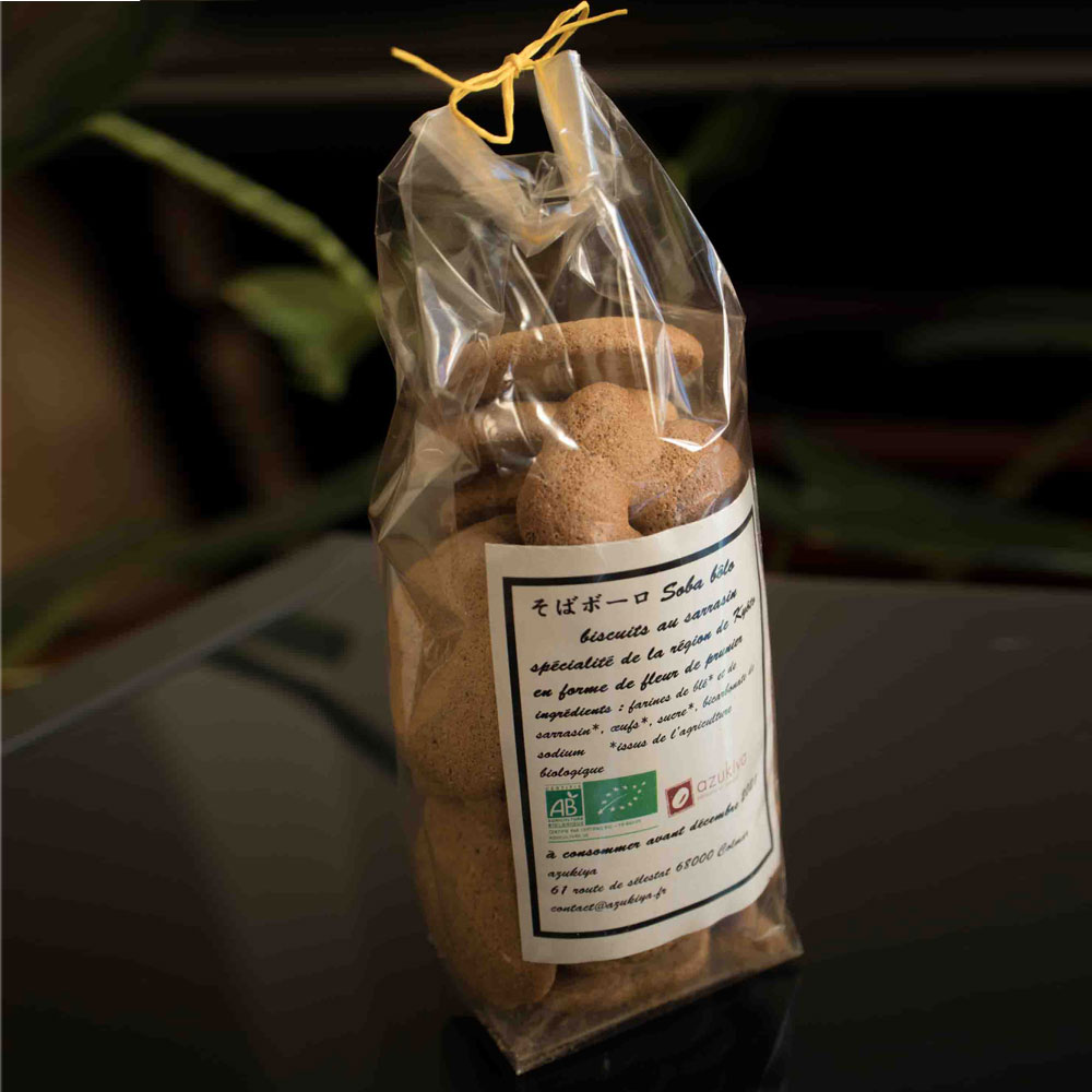 Azukiya, pâtisserie japonaise à Colmar, propose des soba-bôlo bio, biscuits croustillants au sarrasin, une spécialité de la région de Kyôto.